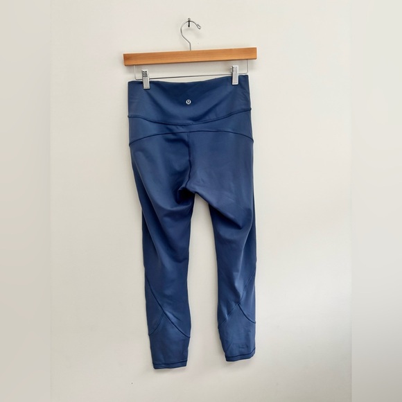 Lululemon | in movement right | size 8 - Picture 4 of 6